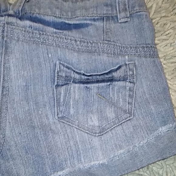 Rue 21 jean shorts size 3/4 - Picture 8 of 8
